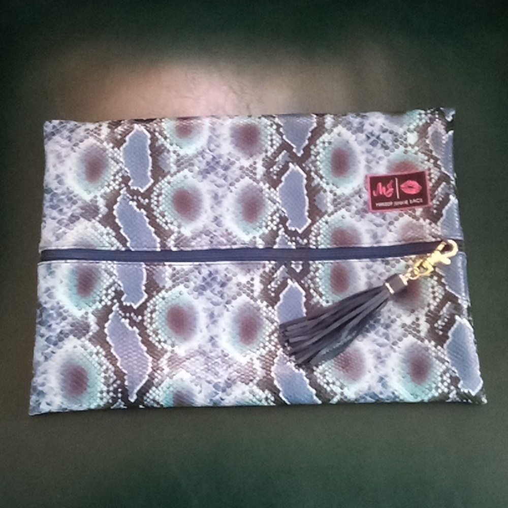 Makeup Junkie Bag